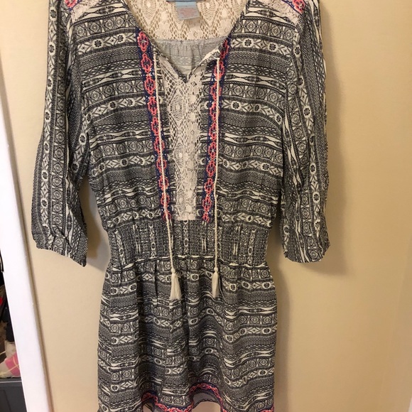 Dress - Picture 2 of 2